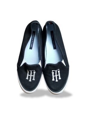 𝅺Tommy Hilfiger Black Slip On Canvas Flats Womans 7